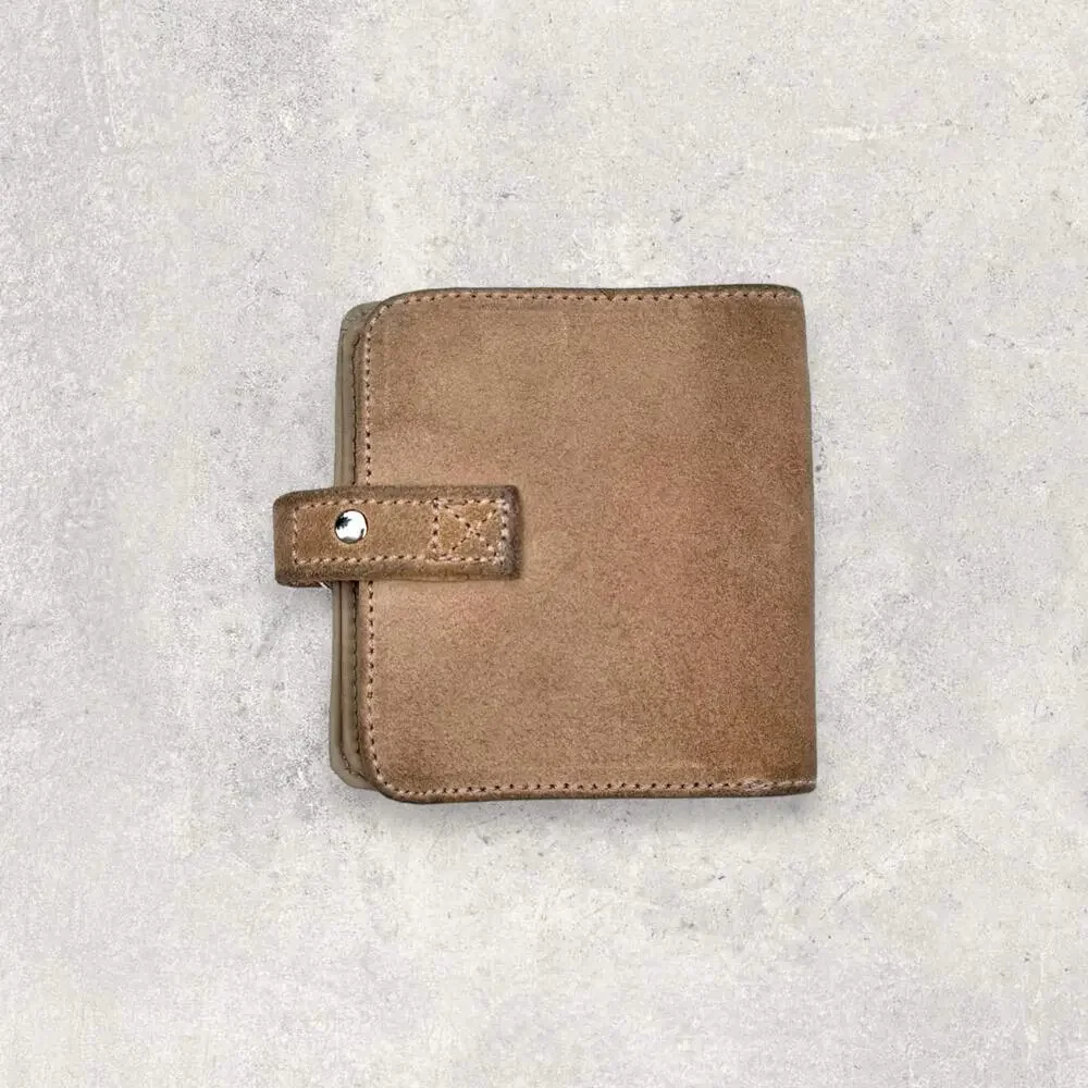 Vintage Quiksilver Brown Leather Wallet